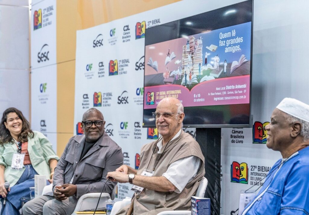 Padre Júlio Lancellotti, o pastor Kleber Lucas e Babalawô Ivanir dos Santos na Bienal do Livro