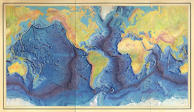 Mapa de relevo continental feito por Marie Tharp