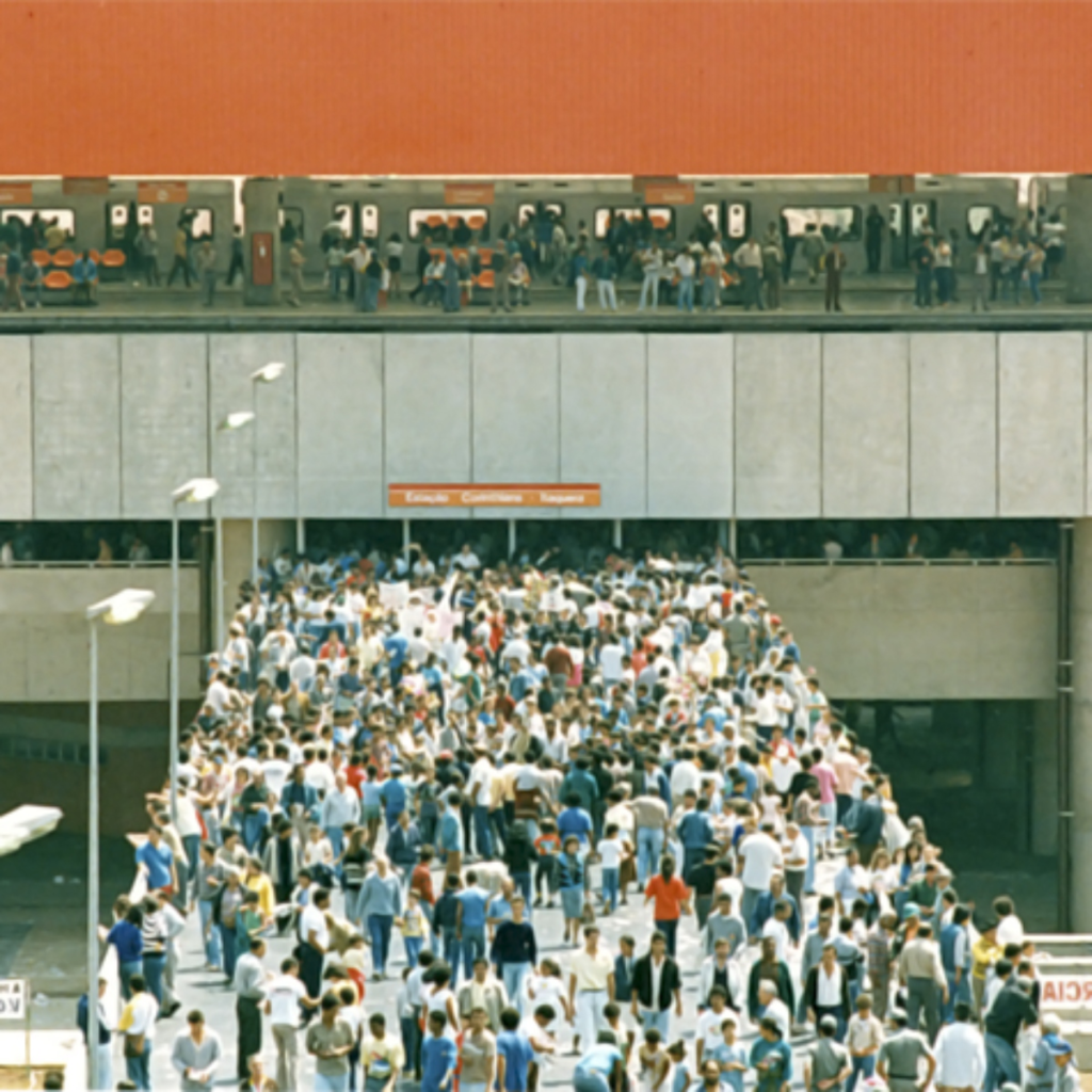 Estação Corinthians-Itaquera da Linha 3-Vermelha do Metrô