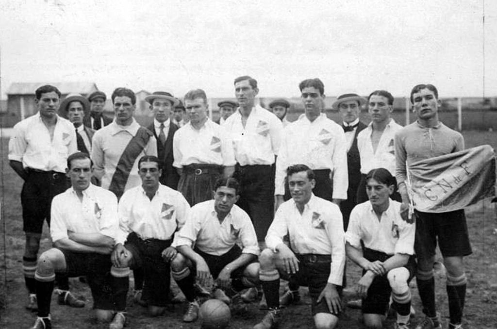 Equipe vencedora da Copa Aldao, competição entre argentina e Uruguai