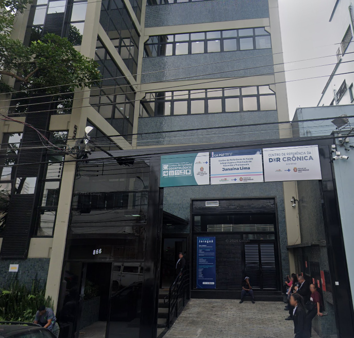 Fachada de um  CR POP TT 