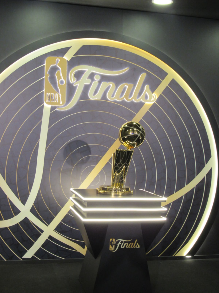 Exposição do troféu da NBA