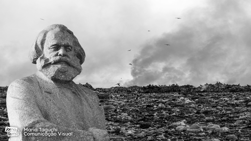 Montagem em preto e branco com Karl Marx na frene e um cenário de poluição ao fundo.
