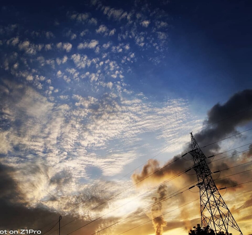 Foto do céu mostra poluição