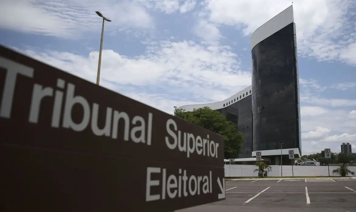 Na imagem, a sede do Tribunal Superior Eleitoral, em Brasília
