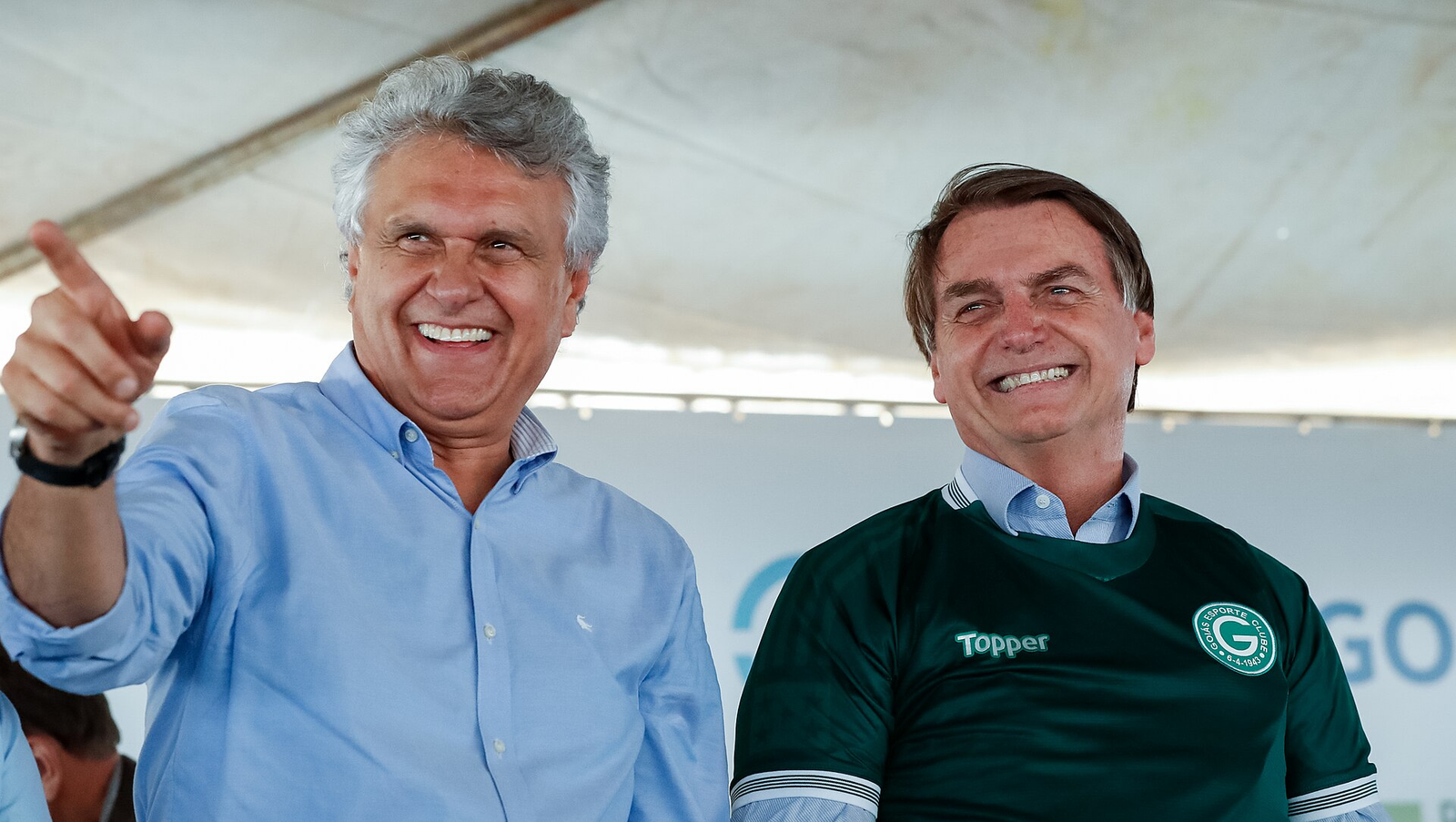 Na imagem, Ronaldo Caiado (à esq.) e o ex-presidente, Jair Bolsonaro (PL) (à dir.)