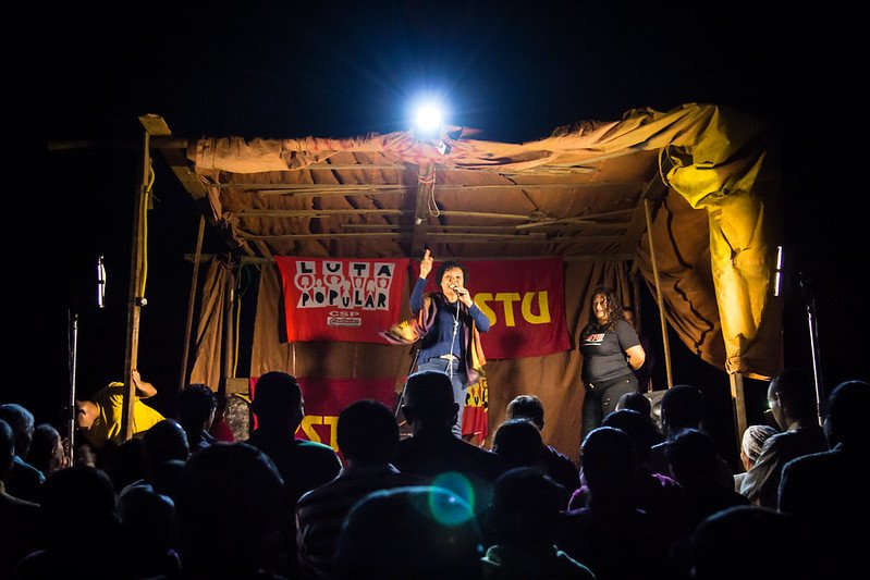 Na imagem, a candidata Vera Lúcia do PSTU