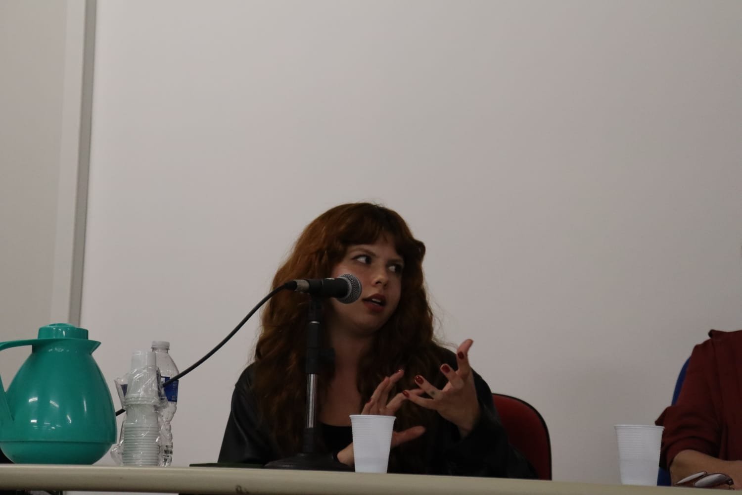 Na imagem, Dora Guerra, repórter do G1