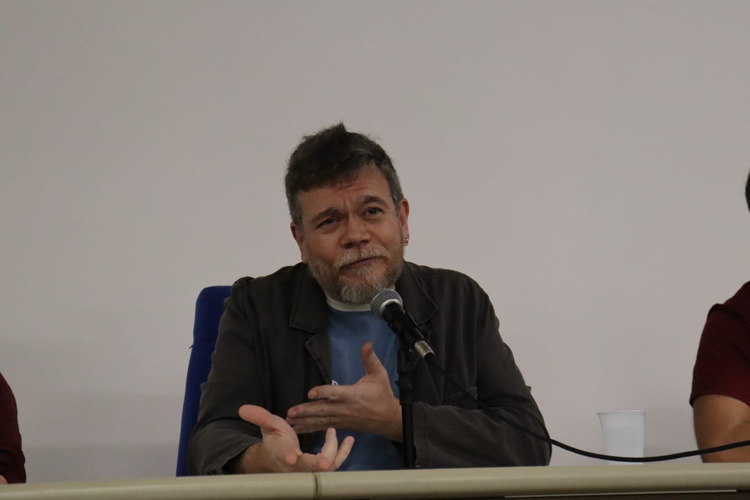 Na imagem, Sadovski, crítico de cinema