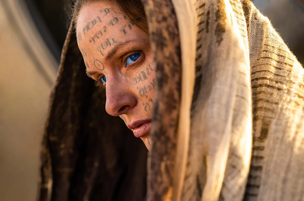 Lady Jessica (Rebecca Ferguson) toma rumos inesperados na sequência, estreitando mais os laços com a poderosa irmandade das Bene Gesserit em Duna: Parte 2