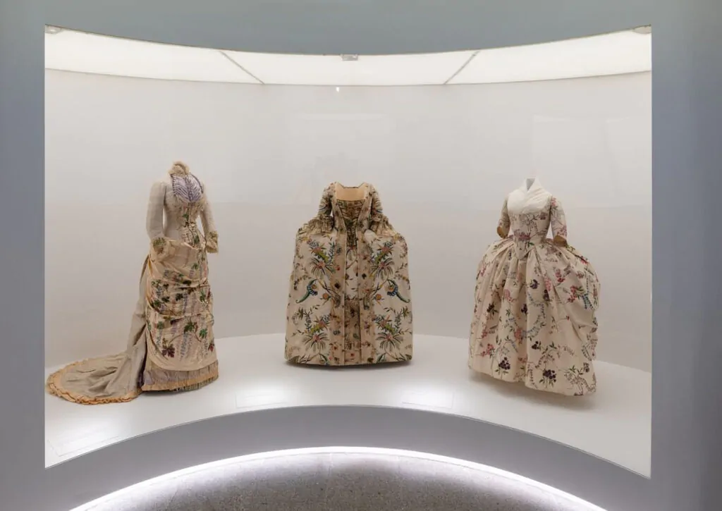 Vestidos expostos no Met, Metropolitan Museum of Art