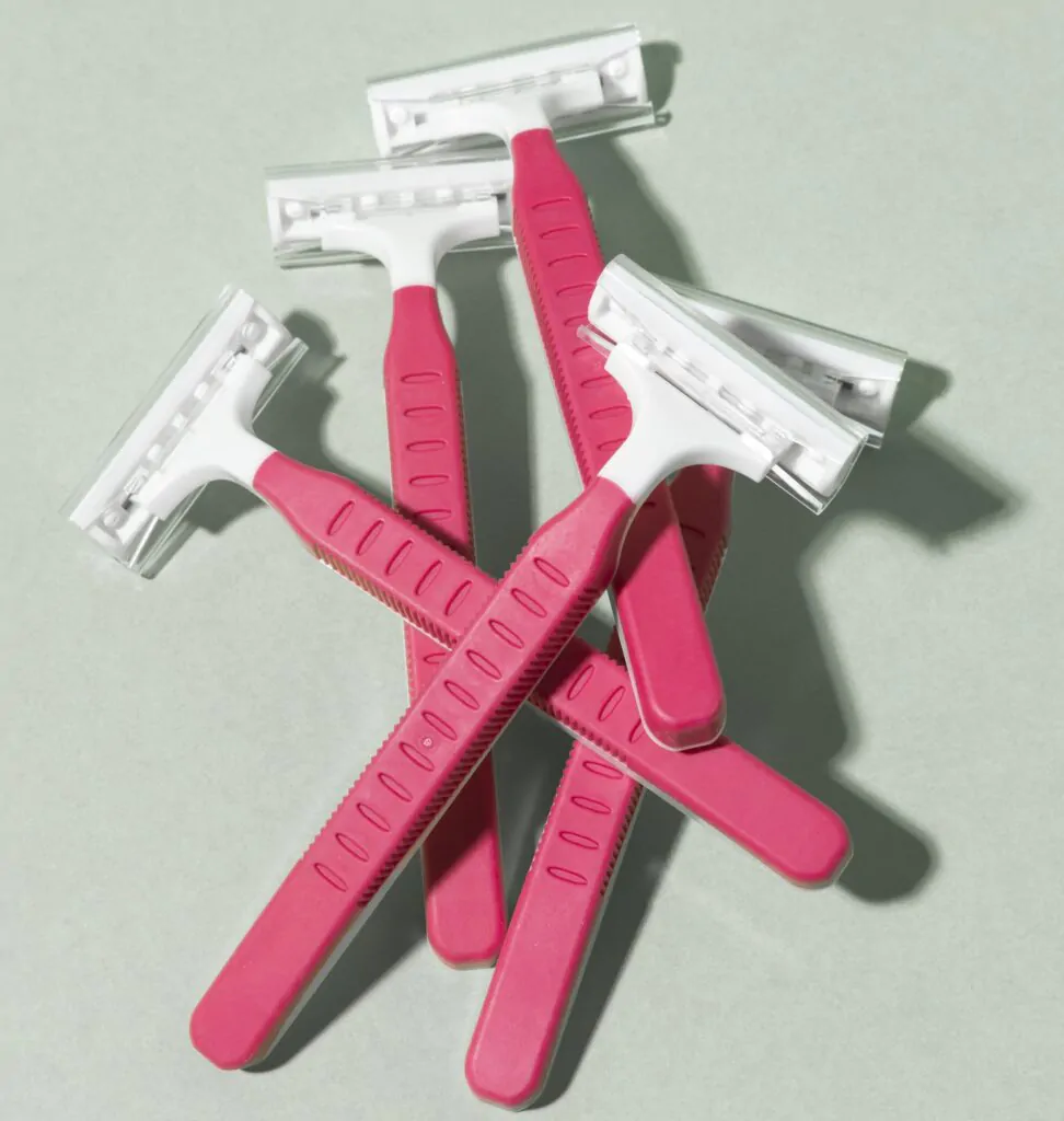 Giletes para depilação, não recomendada pelo entrevistado.