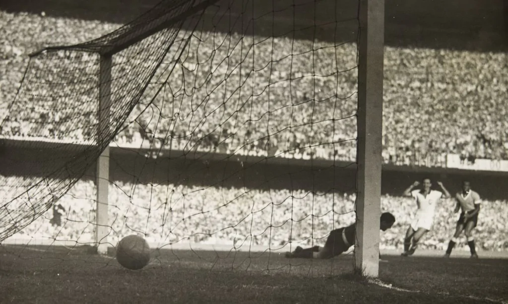 Arquivo Nacional Gol do Uruguai contra o Brasil, na final da Copa em 1950