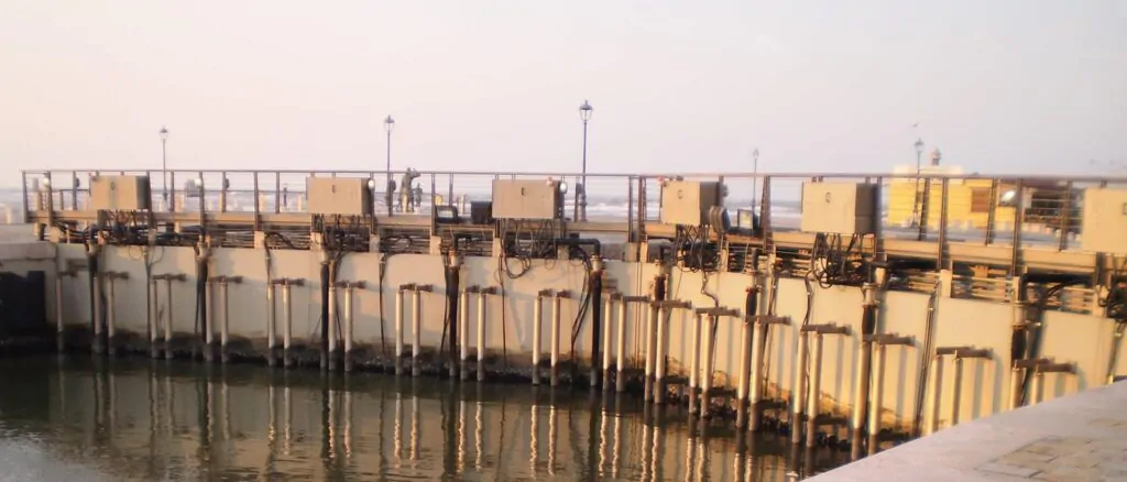 Comportas de abrigo na costa do mar Adriático