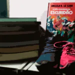 Capa do livro com mais livros ao lado e dois tênis, um azul e um rosa, na frente