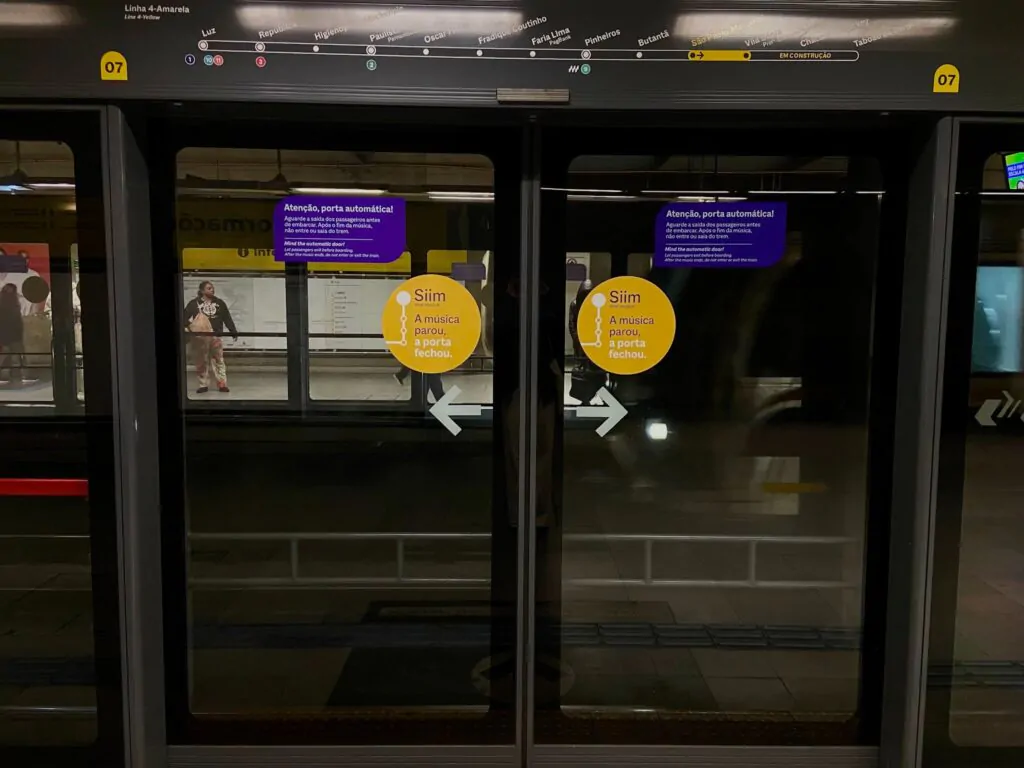 Metrô de São Paulo tem música personalizada para cada estação, o que contribui com a poluição sonora
